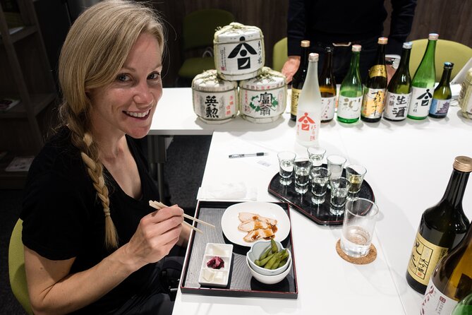 1.5-Hour Kyoto Insider Sake Experience with 7 Tastings & Pairings - Timing, arrival, and small practical details