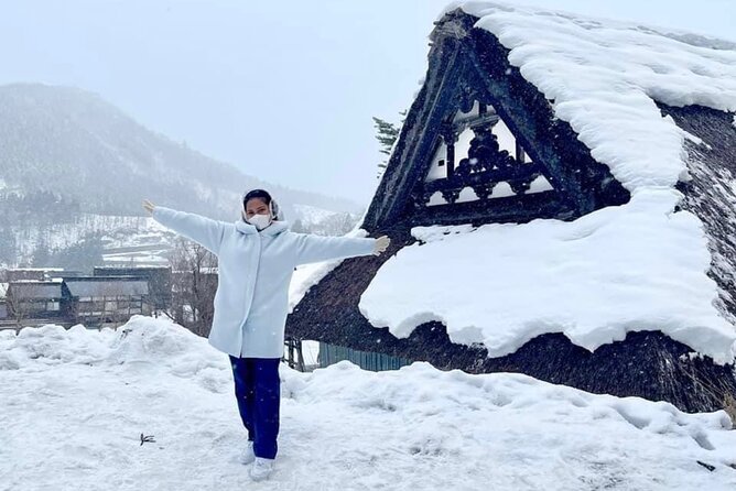 1 Day Private Charter Tour to Shirakawa-go & Takayama - Ogimachi Castle Old Site Observatory