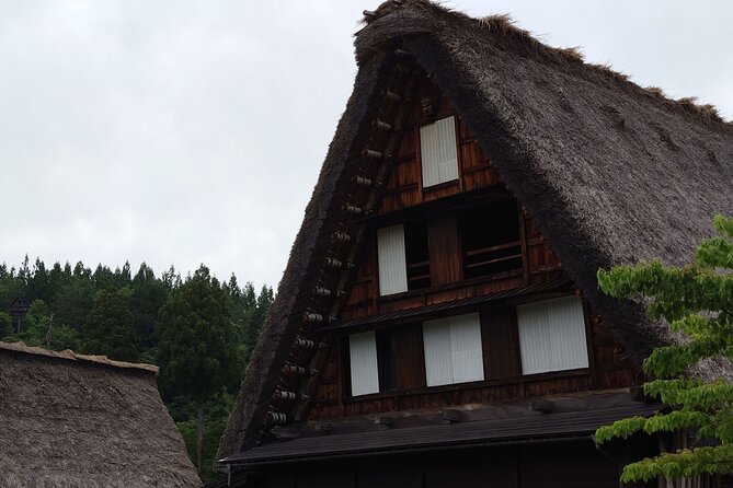 1-Day Takayama Tour: Explore Scenic Takayama and Shirakawago - Five hours in Shirakawa-go