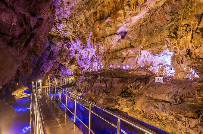1-Day Tour from Takayama: Hida Folk Village, Caves & Ropeway - Transport, timing, and the cost of $243.79