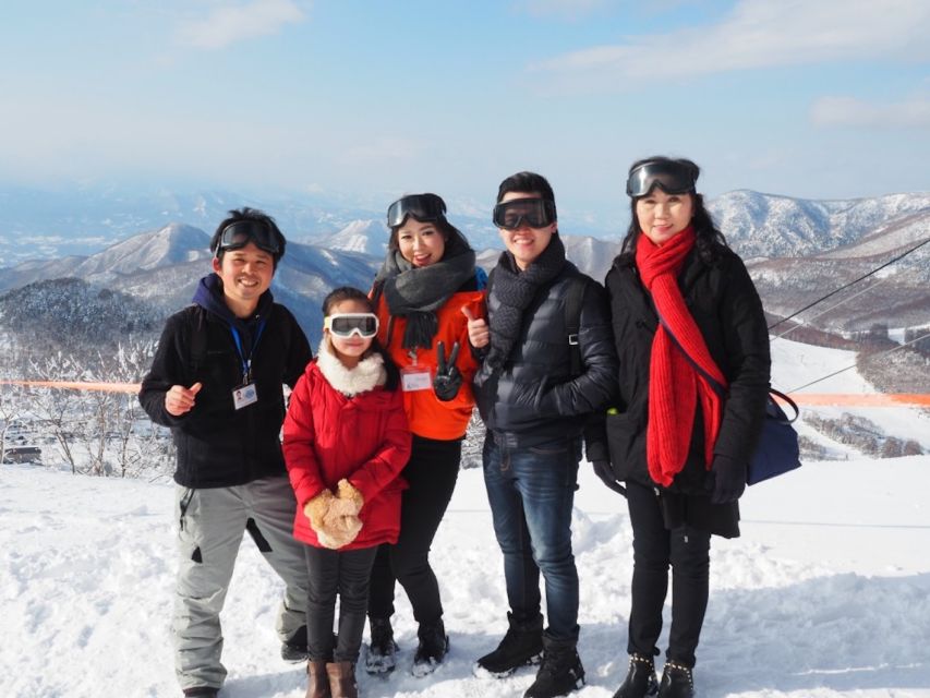 1 Day Tour: Snow Monkeys & Snow Fun in Shiga Kogen - Lunch beside the ski slopes