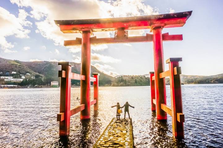 10 Days Japan Delight with Hiroshima (Private Guide No Group) by UME Travel - A private route, not a private guide every day