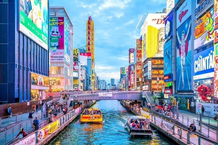 12 Days Japan Grand Luxury Tour Package by Delightful Travel Review - Okayama gardens and Kurashiki’s canal district