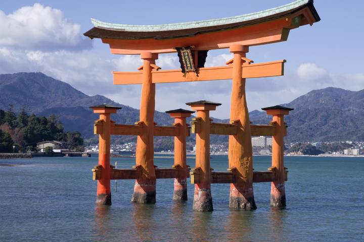 15 Days Japan Autumn Castles Expedition by UME Travel - Tokyo to Osaka Review - Kyoto gives temples and gardens room to breathe