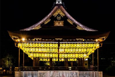 15 Days Japan Autumn Castles Expedition by UME Travel – Tokyo to Osaka