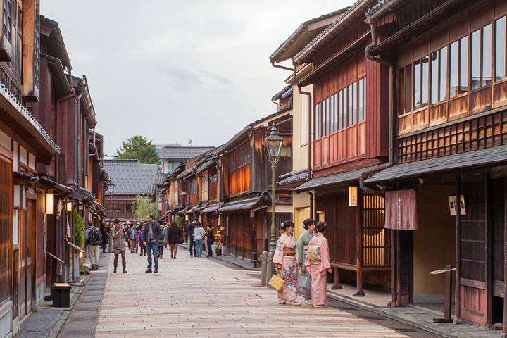 18 to 35s Essential Japan by Intrepid Travel - 10-Day Tour Review - Osaka’s neon streets and final evening