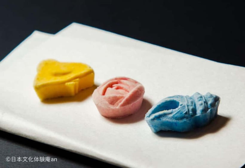 2 Types of Japanese Sweets making and Tea Ceremony - Who will enjoy this experience most?