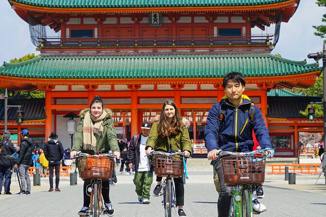 4.5-Hour Kyoto Bike Tour with Lunch and UNESCO Zen Temples - Why a bike is a smart way to see Kyoto