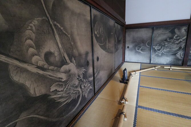 4.5-Hour Kyoto Bike Tour with Lunch and UNESCO Zen Temples - Nanzen-ji and seven centuries of Zen tradition