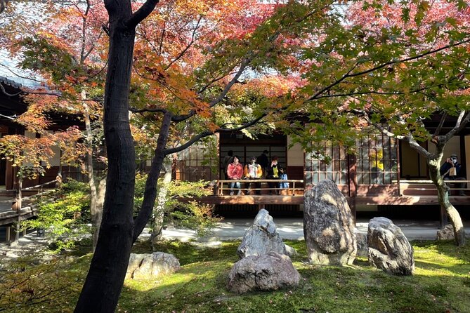 4.5-Hour Kyoto Bike Tour with Lunch and UNESCO Zen Temples - A traditional Kyoto lunch at 6 Shōgoin Nishimachi