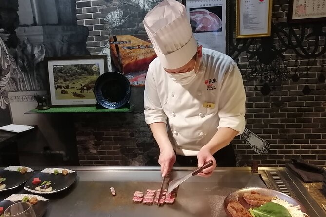 4-Hour Multicultural Kobe Walking Tour with Genuine Kobe Beef - Starting at Sannomiya with a local guide