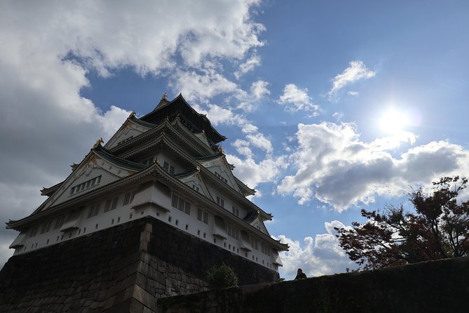 5-Hour Osaka Bike Tour to the Neighborhood of Osaka Castle - Why a bicycle works so well around Osaka Castle