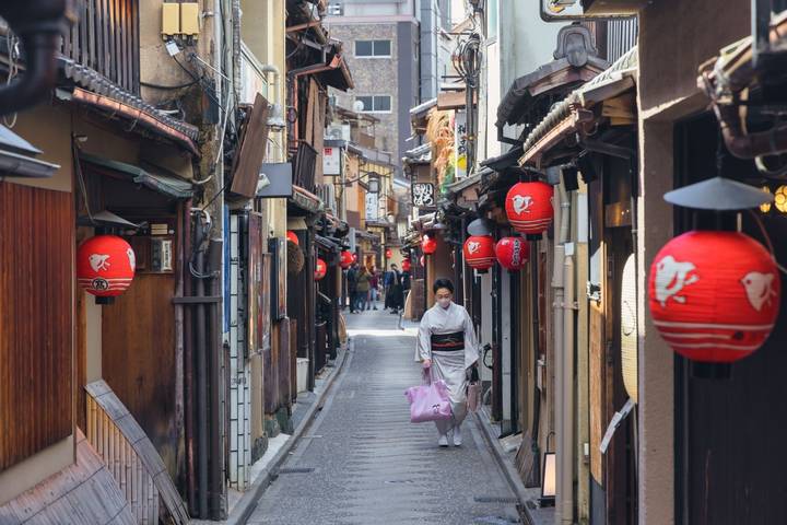 8 Day Highlights of Japan Small Group Tour Package by Tourist Journey Review - Hotels, costs, and the freedom you need to plan