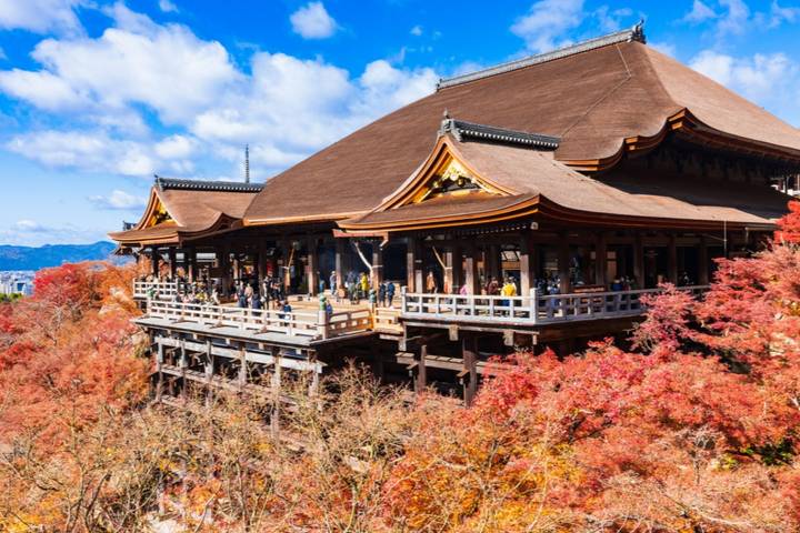8 Days Best Of Japan Family Small Group by UME Travel Review - Hiroshima and Miyajima: a day with more weight