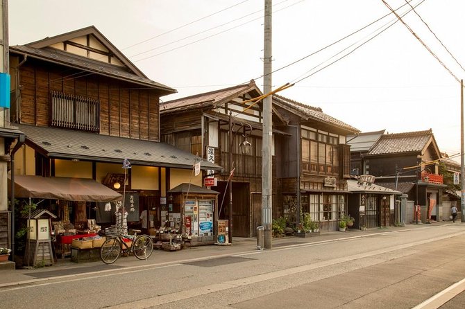 Aizu 4hr Private Tour with Government-Licensed Guide - Tsuruga Castle: the best starting point for Aizu’s story