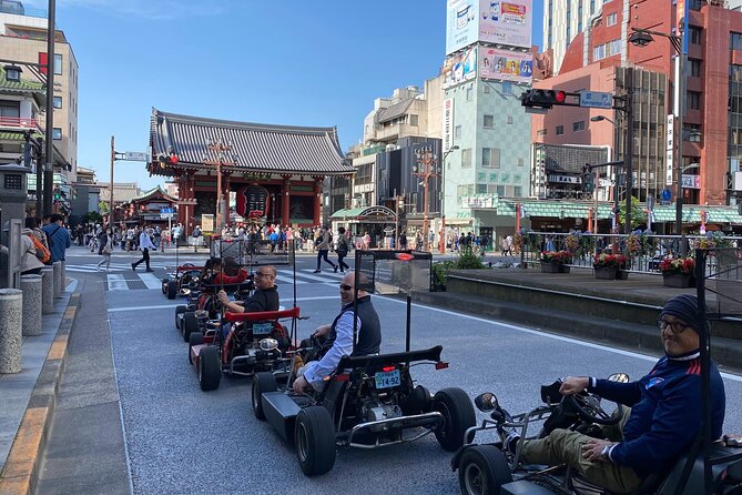 Akihabara: Go-Kart Experience with Local Guide in Tokyo - What the guide adds to the hour