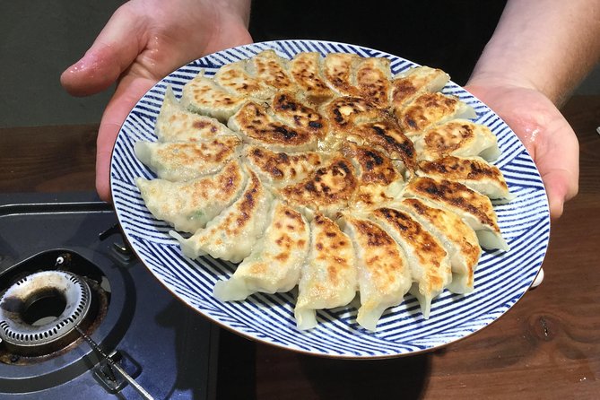 Asakusa Classic Ramen & Crispy Gyoza Cooking Class - Teaching style, language, and atmosphere