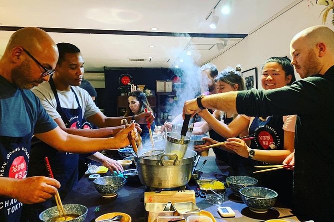 Asakusa Classic Ramen & Crispy Gyoza Cooking Class - Who should book this class?