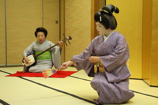 Authentic Geisha Performance with Dinner in Tokyo - What the evening at Sansyūya is really like