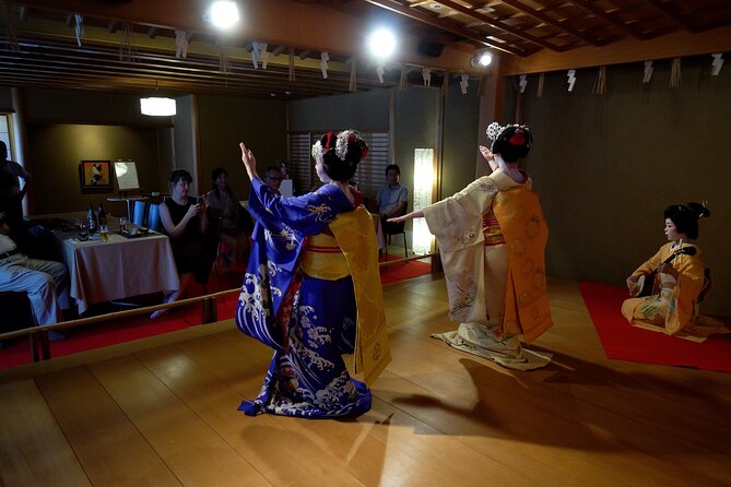 Authentic Maiko Experience&Kyoto Dinner (Free drink) at Noh Stage - A traditional dinner with room for conversation
