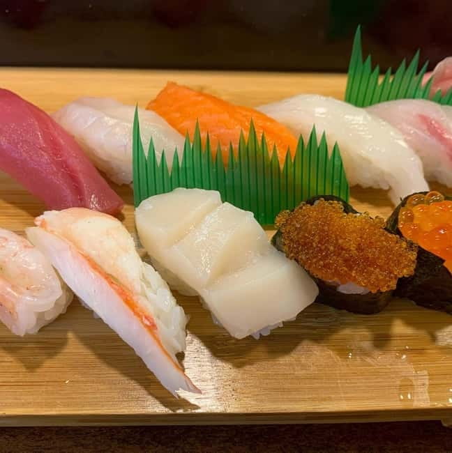 Authentic Sapporo: Nijo Market Seafood Lunch & History Tour - What the guides add to the experience
