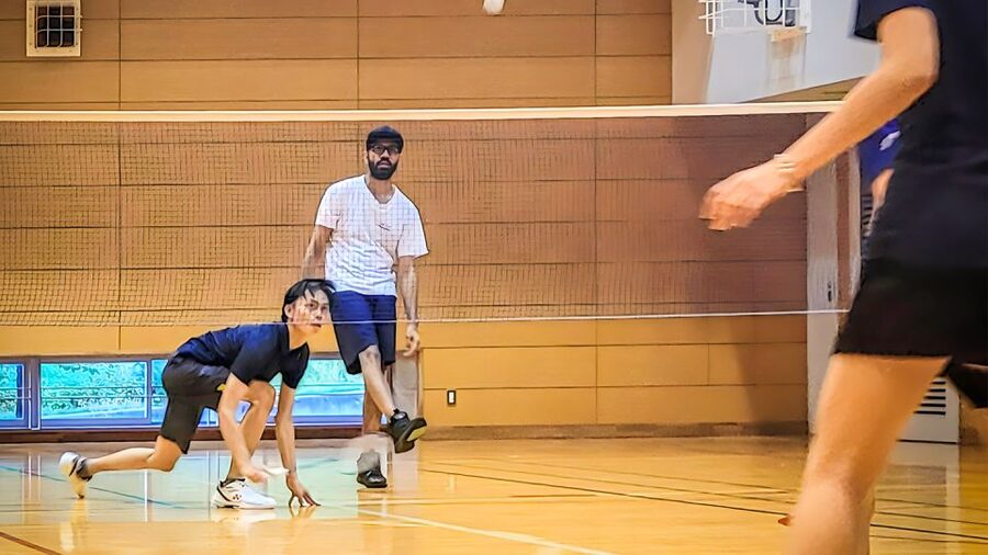 Badminton in Osaka & Kyoto with Locals! - A friendly session, not a serious tournament