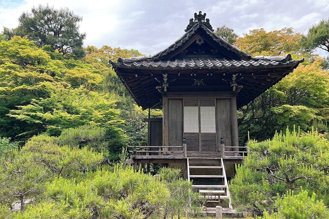 Bamboo Grove Temple and Garden Views Tour - Tenryu-ji’s pond and Zen garden