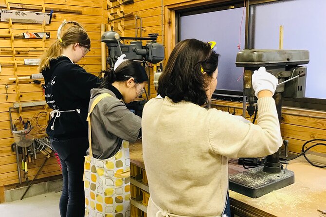 Bamboo LED Lantern Making Experience in Kyoto Arashiyama - Walking through the Arashiyama bamboo forest