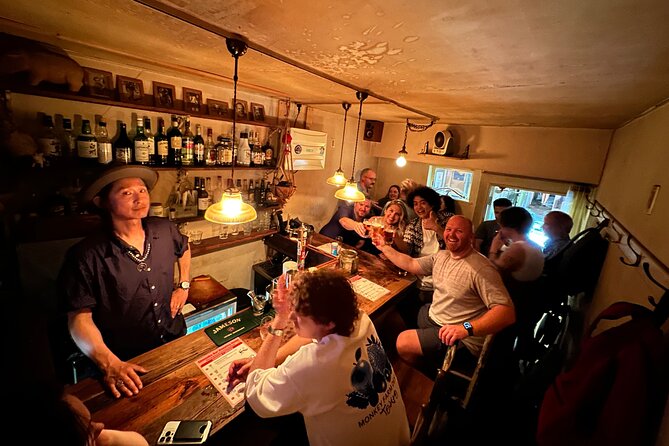 Bar Hopping Tour with a local Guide in Shinjuku - What the $100 price really buys