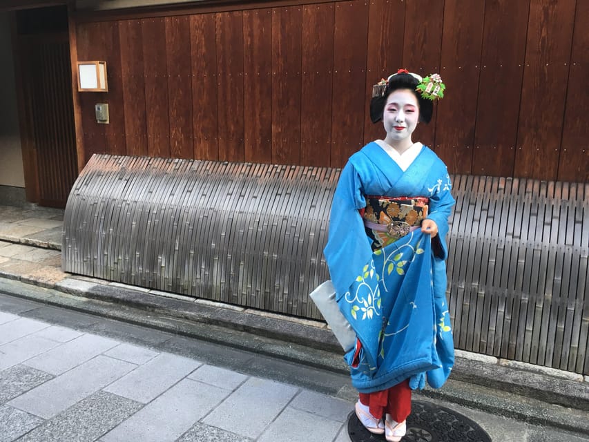 Best of Kyoto: Ginkakuji & Path of Philosophy E-Bike Tour - Quiet streets, local context, and flexible guiding