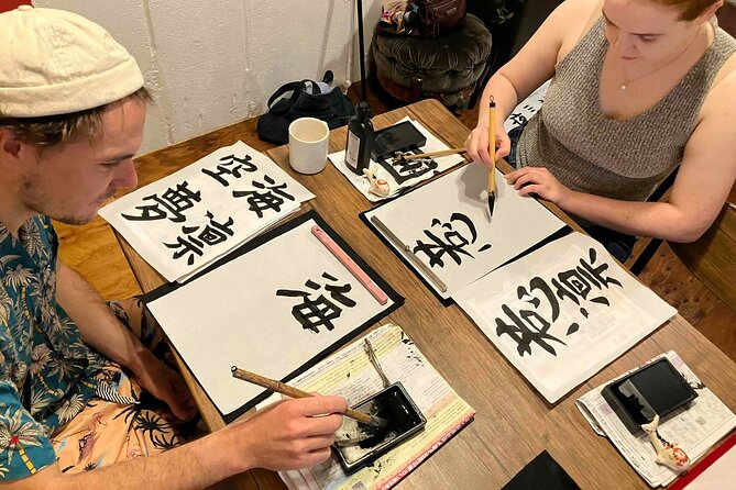 Calligraphy Culture SHODO Experience in Tokyo - Practicing Hiragana, Katakana, and Kanji