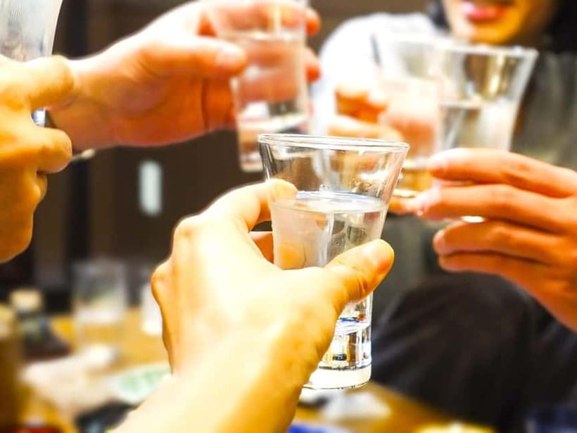 Casual Japanese sake tasting and snack experience, Kabukicho - Key points to know before booking
