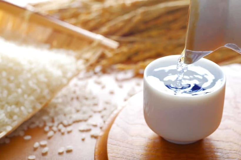 Casual Japanese sake tasting and snack experience, Kabukicho - Starting gently with lower-alcohol sake