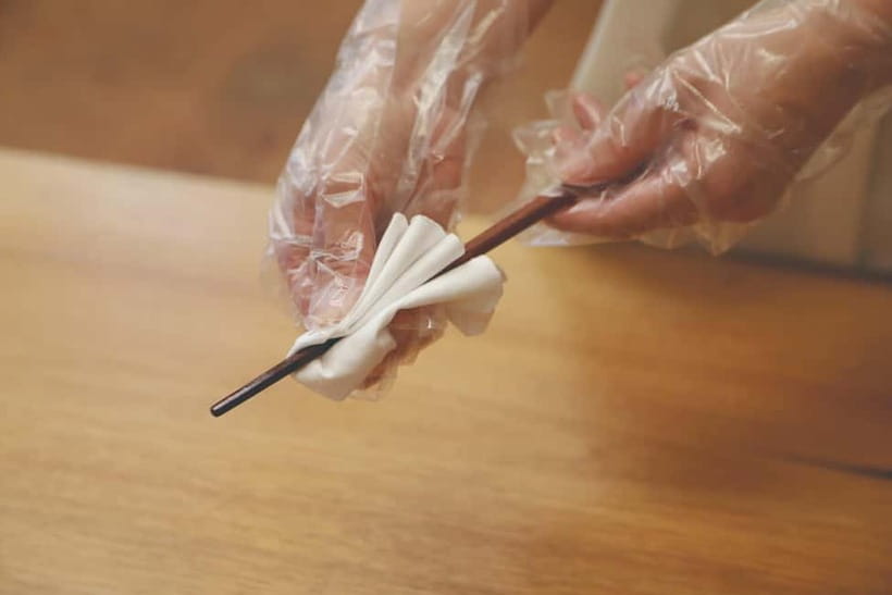 Chopstick Making Workshop in Ginza - Choosing wood and length