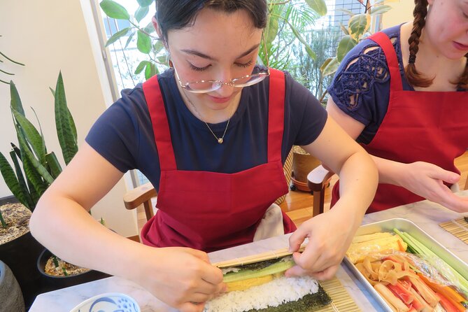 Cook Favorite Japanese Dishes with a Tokyo Mom - Starting with dashi, the foundation of the meal