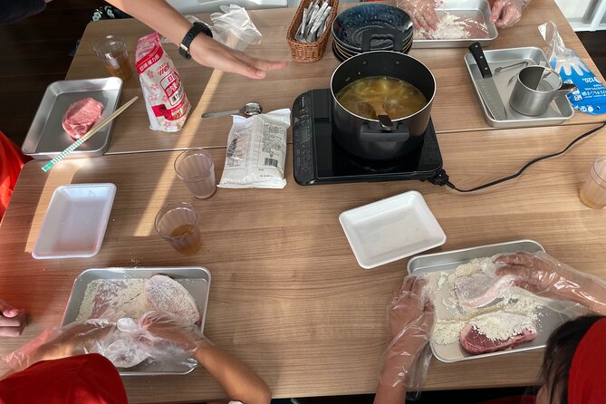 Cooking Ramen&Gyoza/KatsuCurry/Bento/Okonomiyaki+Store Tour@Osaka - Why families and teenagers fit the class
