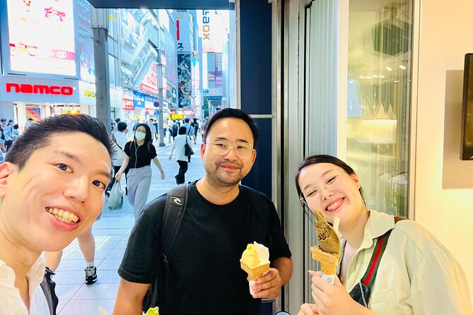 Create Your Akihabara Tour! Anime, Games & Local Tips - Radio Kaikan: 45 minutes among anime and cards