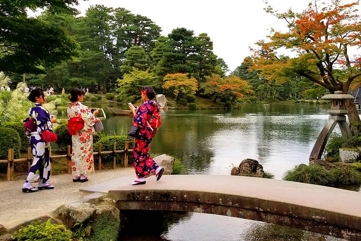 Cycle Japan by Intrepid Travel - 11-Day Kyoto to Tokyo Tour Review - Hida River roads and the mountain-town stretch