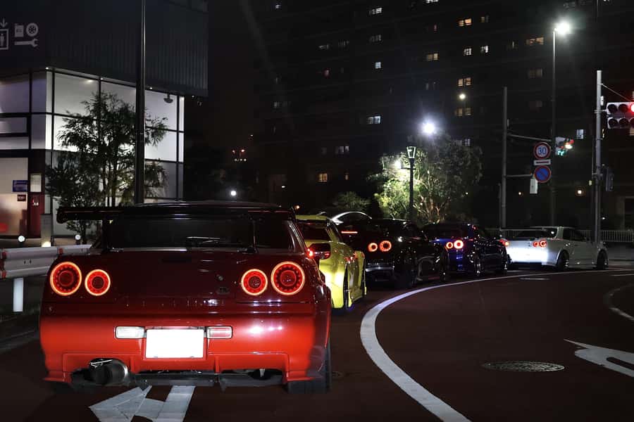 Daikoku & Tokyo Private JDM Tour by 700HP R34 GT-R - The highway ride and the sound of a built RB engine