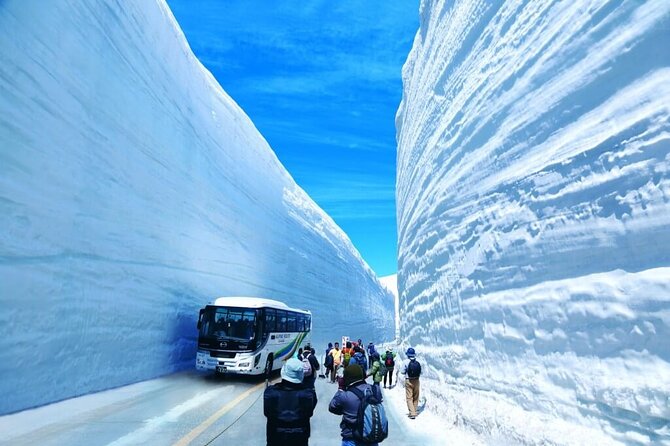 Day Tour from Kanazawa OR Toyama: Snow Wall and Mysterious Valley - Key points at a glance
