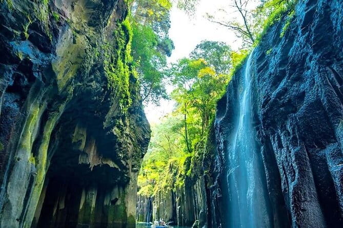 Day Tour to Miyazaki Takachiho Gorge & Shrine depart from Fukuoka - Why this day trip reaches places Fukuoka cannot
