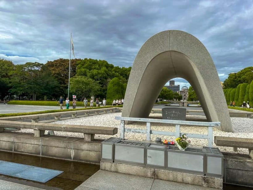 Day Trip to Hiroshima & Miyajima with Itsukushima Shrine - Returning to Hiroshima by ferry and coach