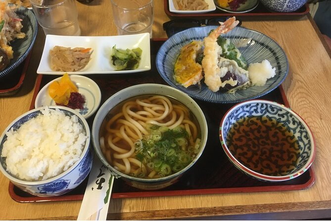 Early Bird E-biking through East Kyoto - The Philosopher’s Path by bicycle