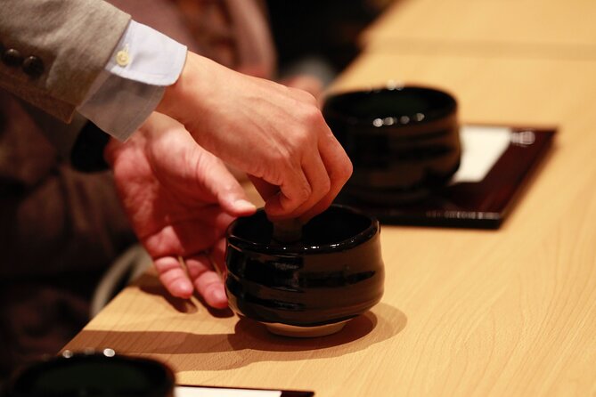 EDOCCO Tea House–A Quick Dive into Japanese Traditional Culture - A short Japanese dance performance