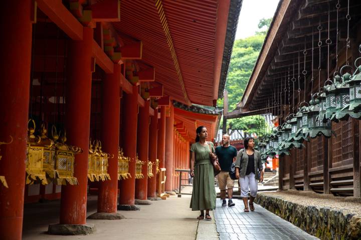 Epic Japan: Speed Trains & Street Food by G Adventures - 11-Day Tour Review - Tokyo: an easy start, then the city is yours