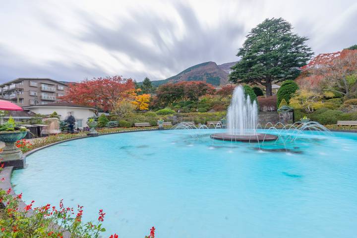 Essential Japan and Hakone end Hiroshima (including Hakone) by Europamundo - 10-Day Tour - Kamakura’s temples and the road to Odawara