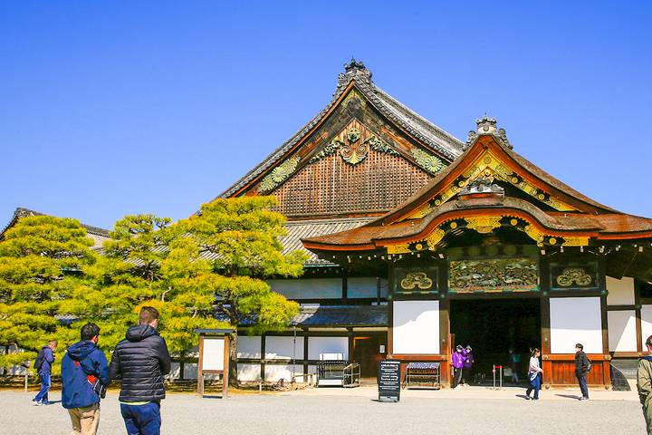 Essential Japan by Odynovo - 13-Day Tokyo to Osaka Tour Review - Hiroshima and Miyajima: a demanding, meaningful day