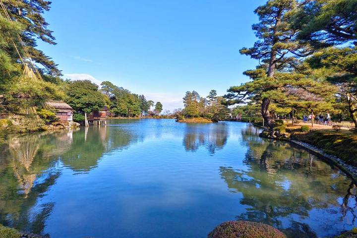 Essential Japan by Odynovo - 13-Day Tokyo to Osaka Tour Review - What the price covers, and what it does not