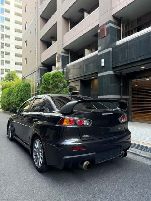EVO, WRX, Skyline – JDM Night Run to Daikoku Car Meet - Who will enjoy this most?