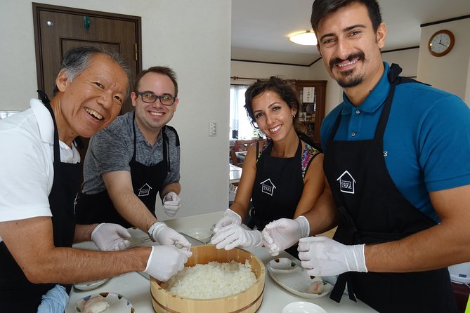 Experience all of Japanese culture and Japanese food experience classes "origami, udon, Japanese food, green tea, calligraphy" in 4 hours - Keiko’s calligraphy souvenir